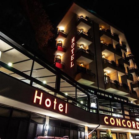 Hotel Concorde Arona Bagian luar foto