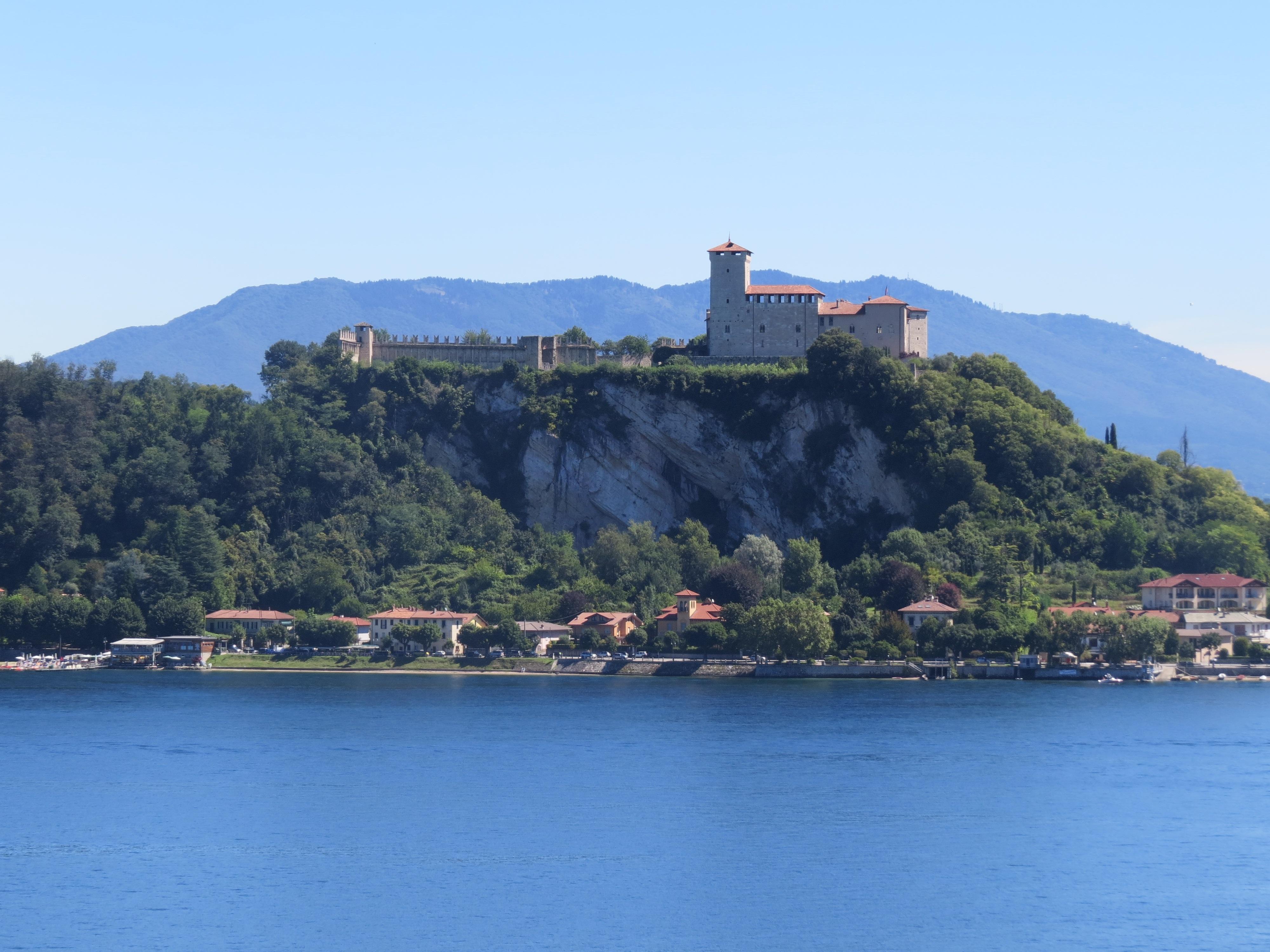 Hotel Concorde Arona Bagian luar foto