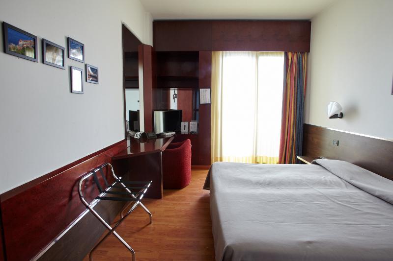 Hotel Concorde Arona Bagian luar foto
